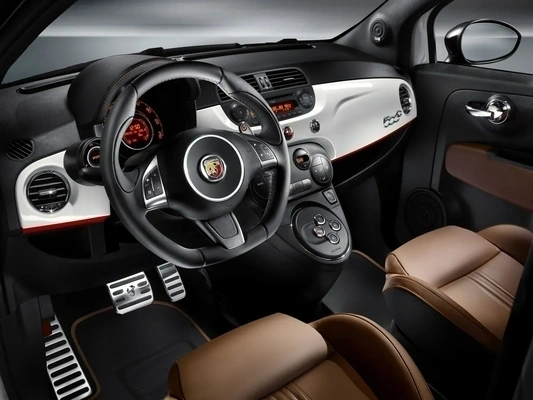 Imagine model: Abarth 500C (312) (2010 - 2016)
