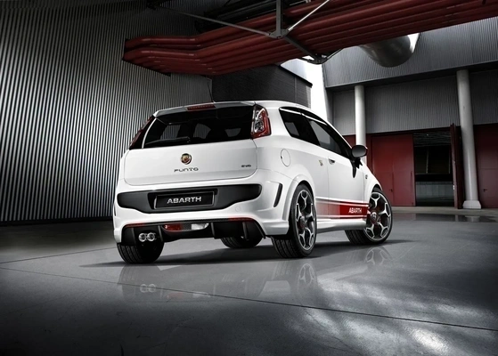 Imagine model: Abarth Punto Evo 1 (199) (2008 - 2012)