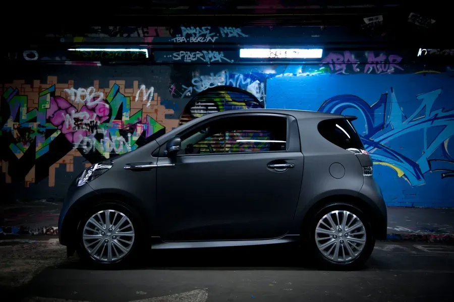 Imagine model: Aston Martin Cygnet 1 (2011 - 2013)