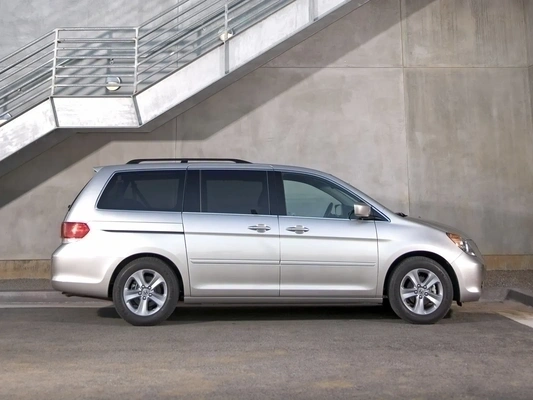 Imagine model: Honda Odyssey 3 (RL3 RL4) (2004 - 2010)