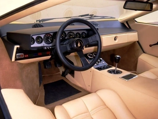 Imagine model: Lamborghini Countach 1 (1974 - 1991)