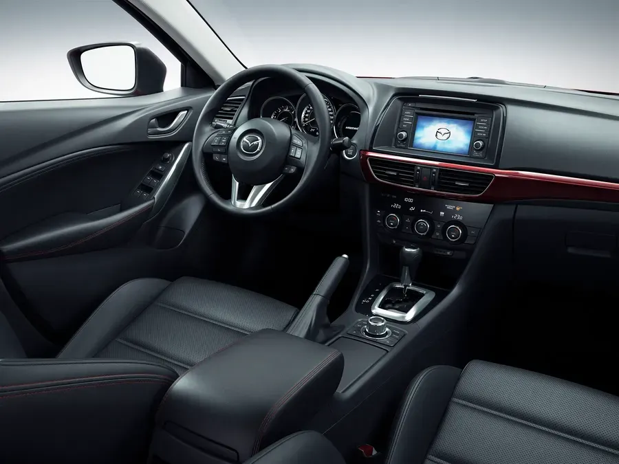 Imagine model: Mazda 6 3 Combi (GJ GL) (2012 - 2015)