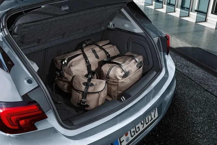 Imagine model: Opel Astra 5 (K) (B16) facelift (2019 - 2022)