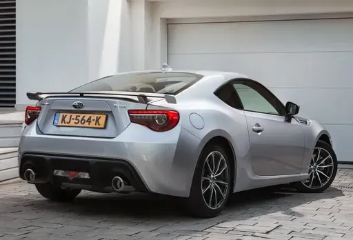 Imagine model: Subaru BRZ 1 (ZC6) facelift (2016 - 2021)