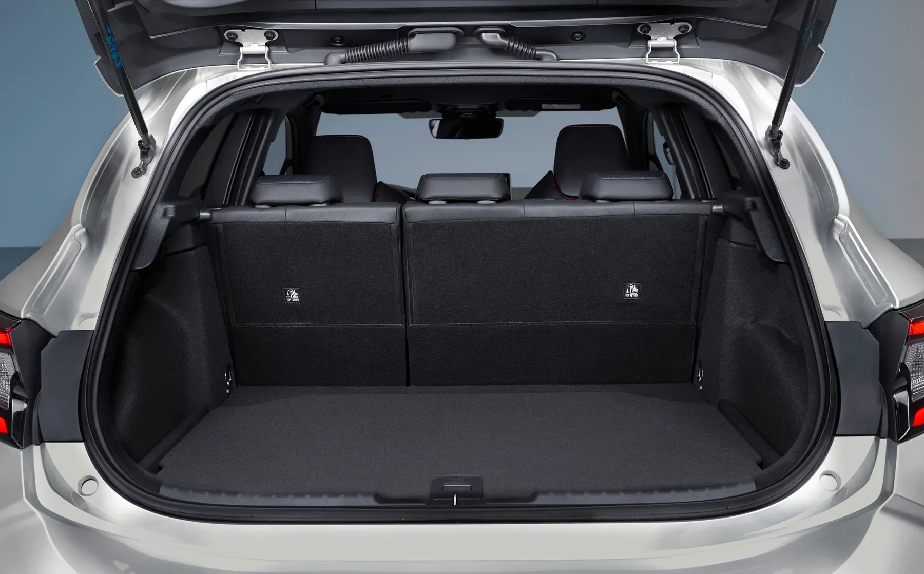 Imagine model: Toyota Corolla 12 Hatchback 5 usi (E21 EA1 EH1) facelift (2022 - P)