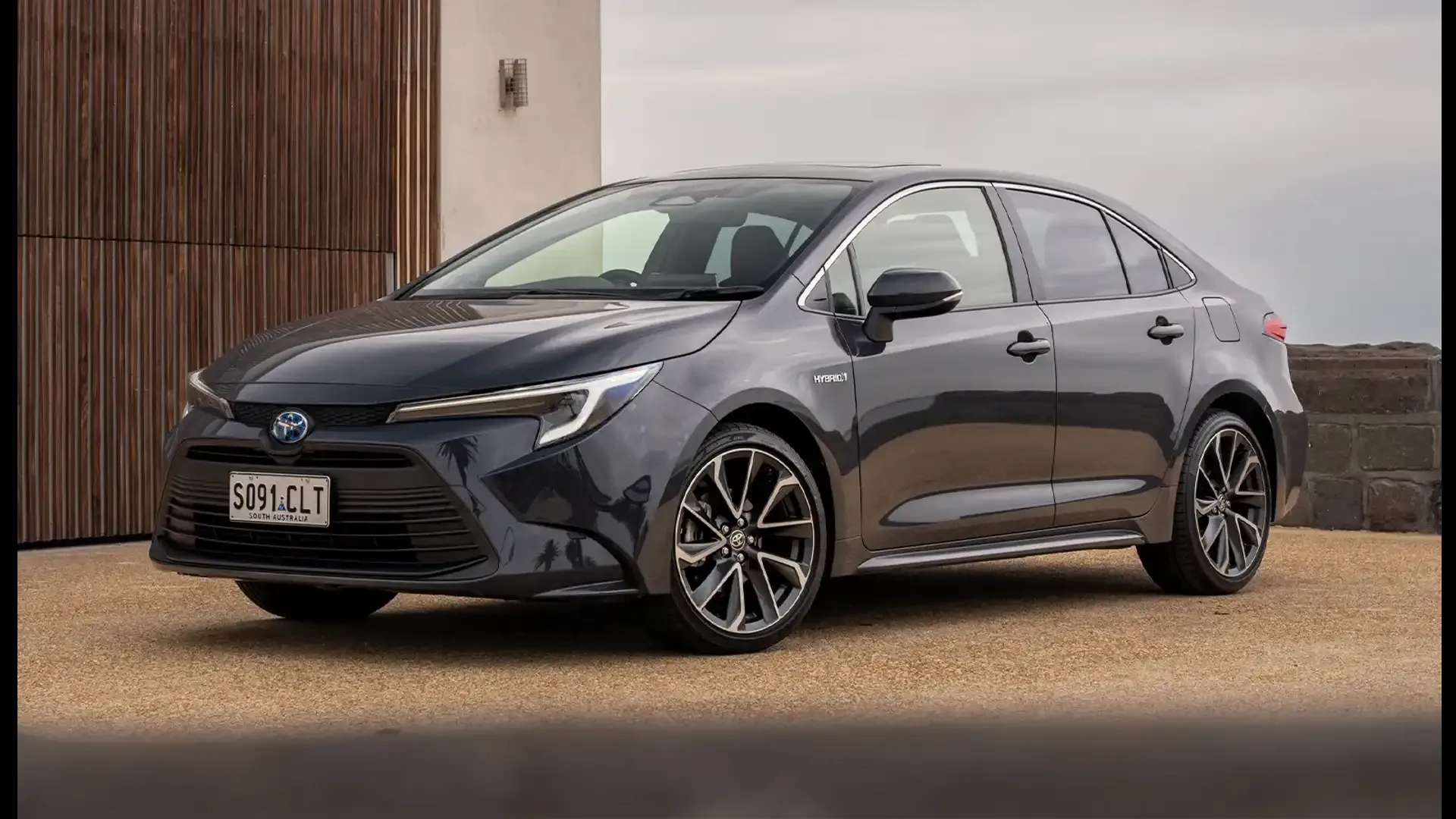 Imagine model: Toyota Corolla 12 Sedan AN (E21) facelift (2022 - P)