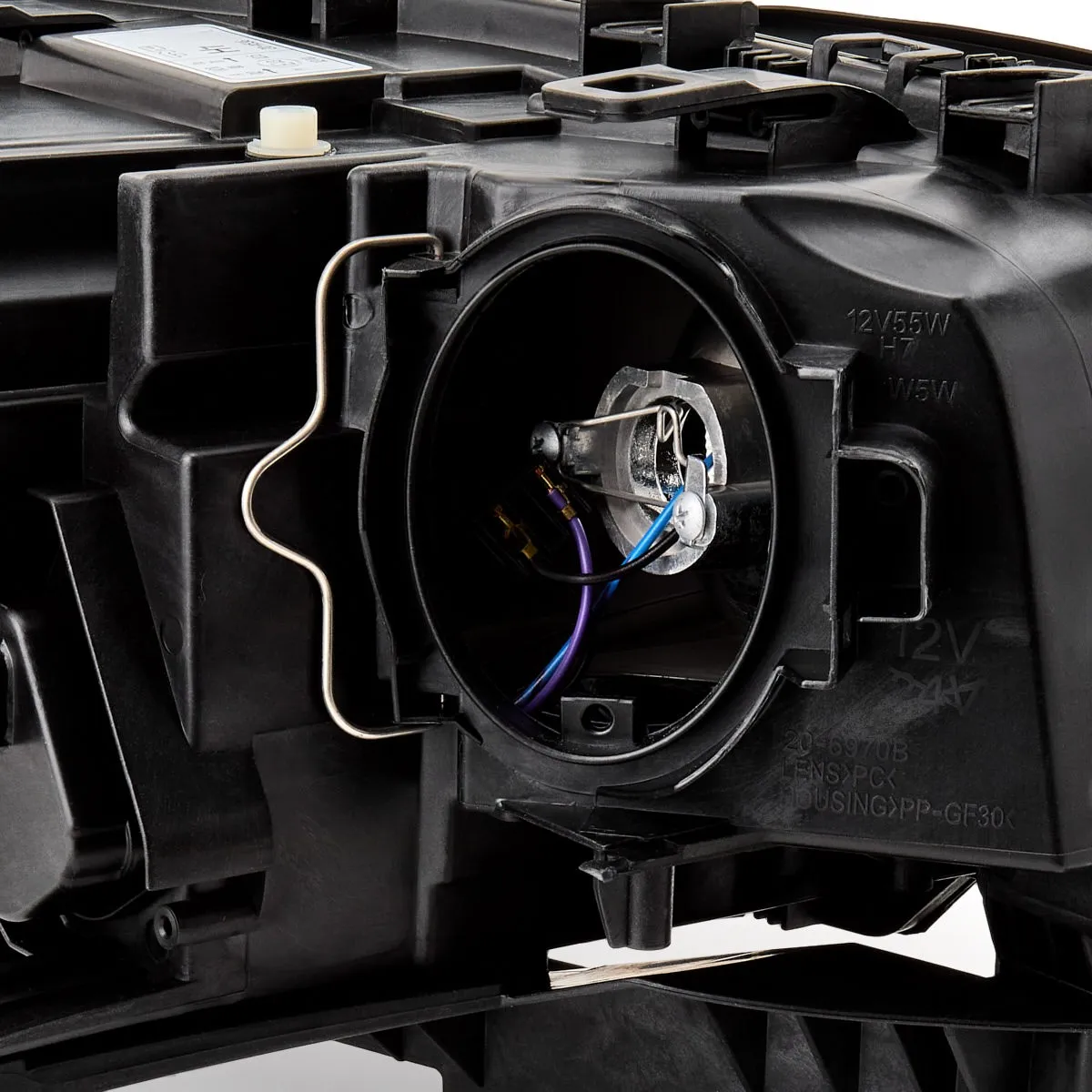 Imagine produs: Far stanga pentru BMW X3 E83 H7/H7 alb TYC (20-0536-15-2)